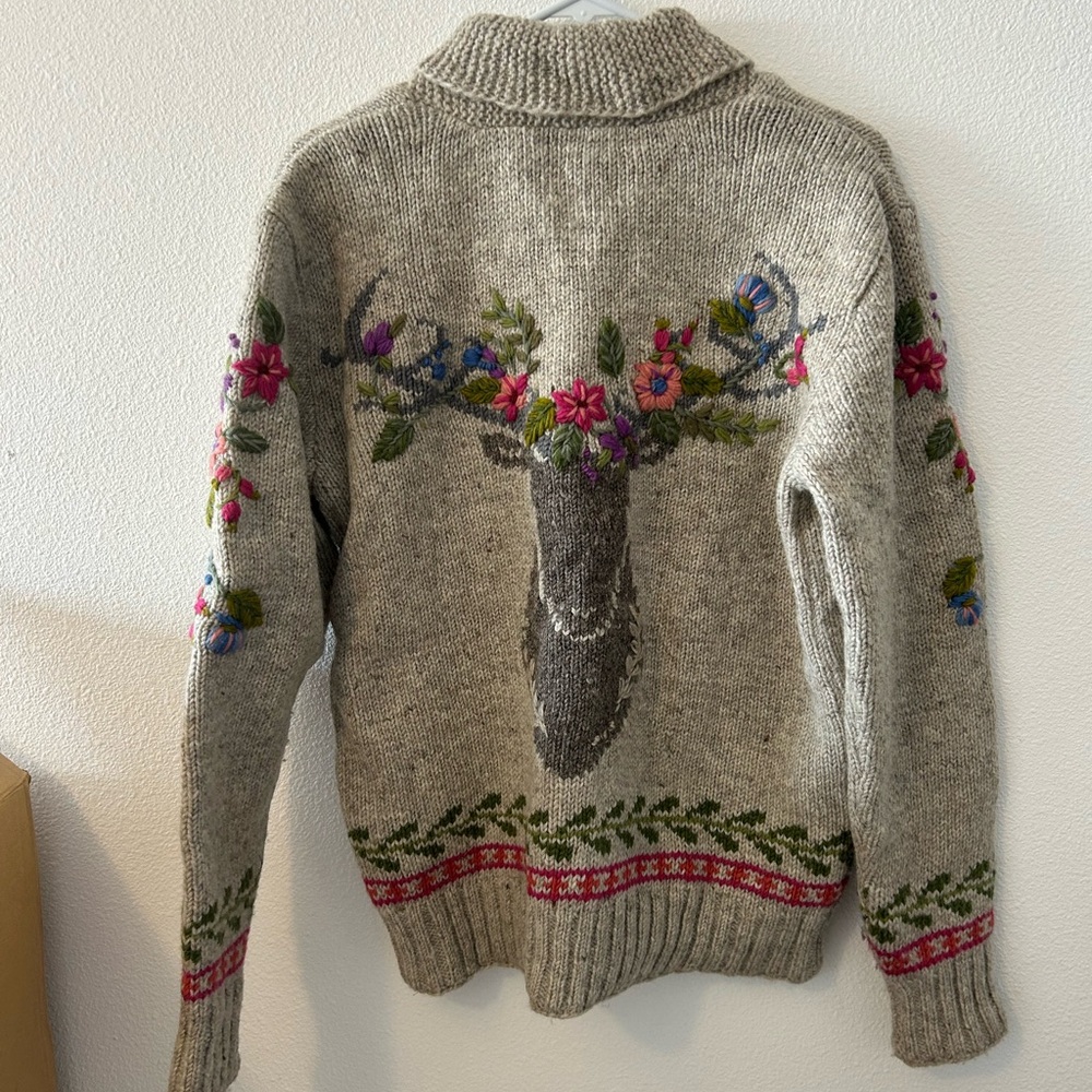 Lost Horizons Wool Hartley Sweater - like new